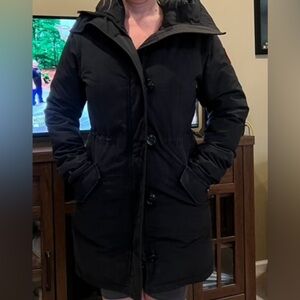 Canada Goose Winter Coat. Rossclair Parka
